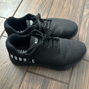 NoBull Training shoes size 9 Mens